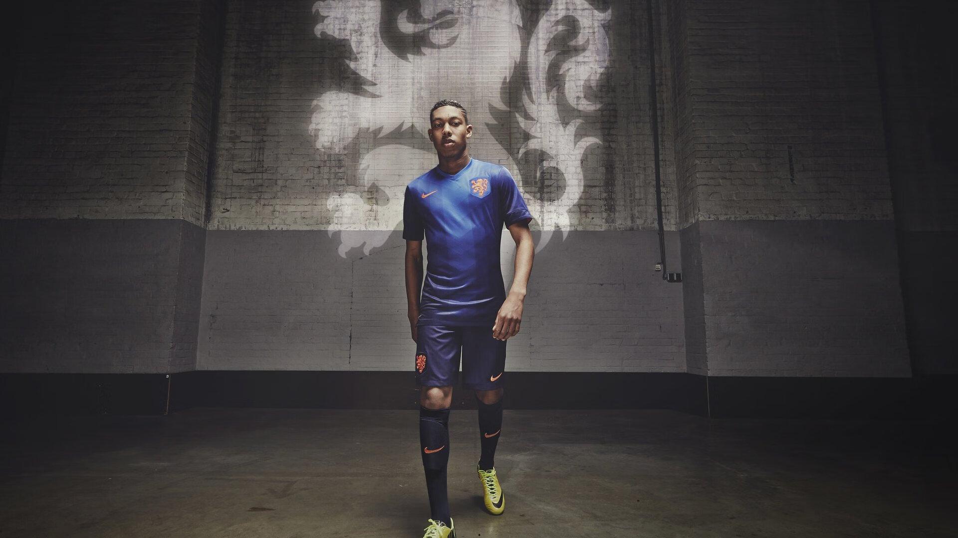 意甲联赛激战正酣，国际米兰力压尤文图斯登顶积分榜_熊猫体育