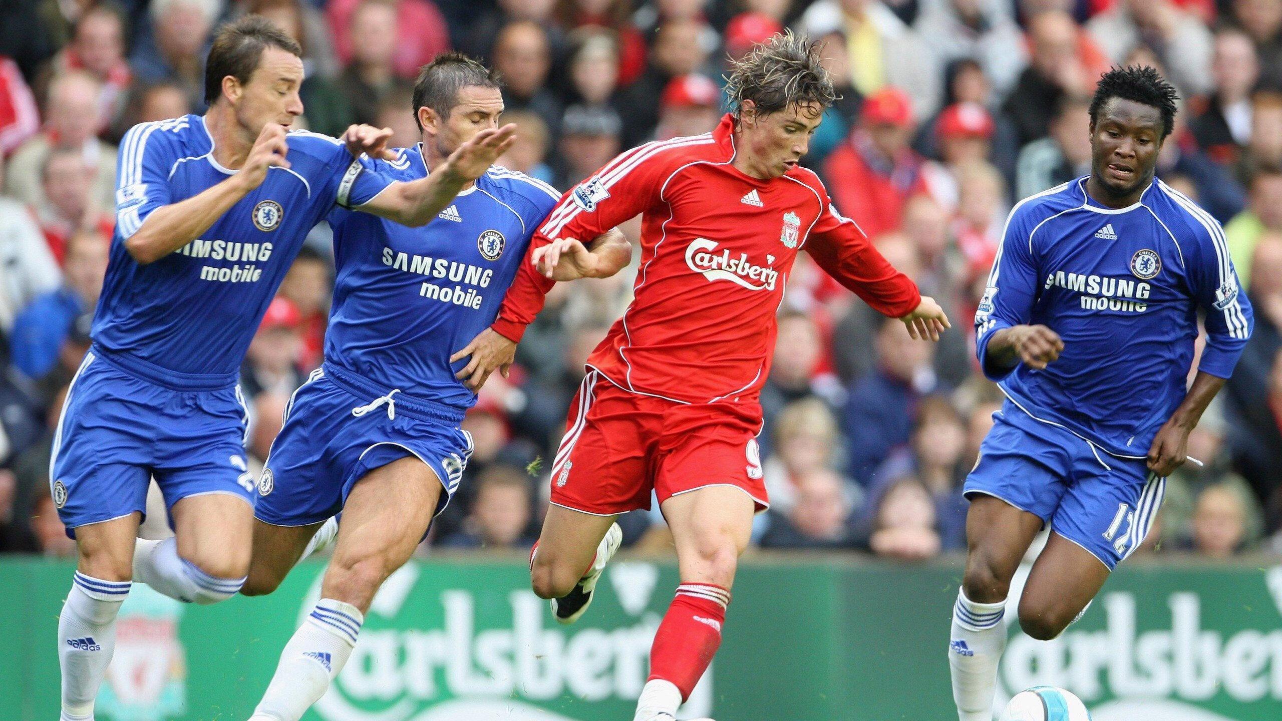 欧洲足坛转会市场风云再起，豪门争抢新星，天价合约频现